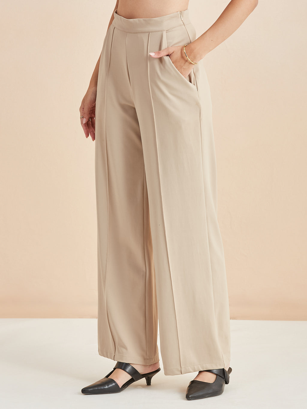 Poise Pintuck Pants