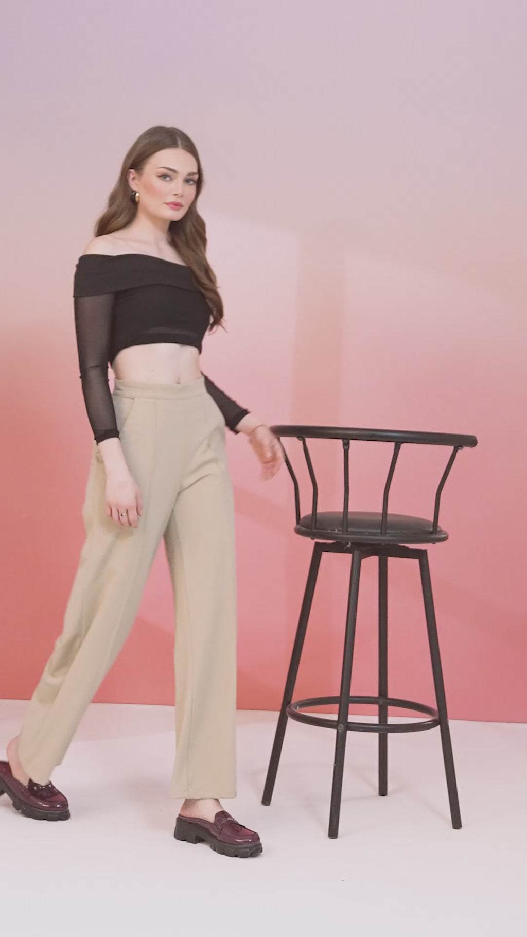 Poise Pintuck Pants